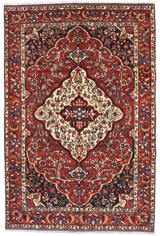Bakhtiari Rug 6'11'' x 10'5'' Red Wool Semi-Antique Hand-Knotted Carpet