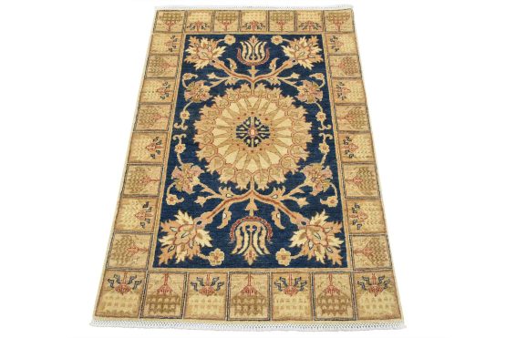 Ziegler Rug 3'5'' x 5' Blue Wool Traditional Hand-Knotted Oriental Carpet
