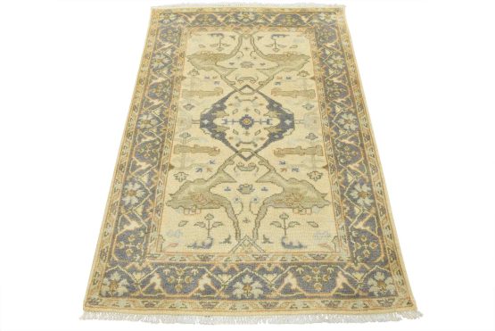 Oushak Rug 4'1'' x 6' Ivory Wool Tribal Hand-Knotted Oriental Carpet