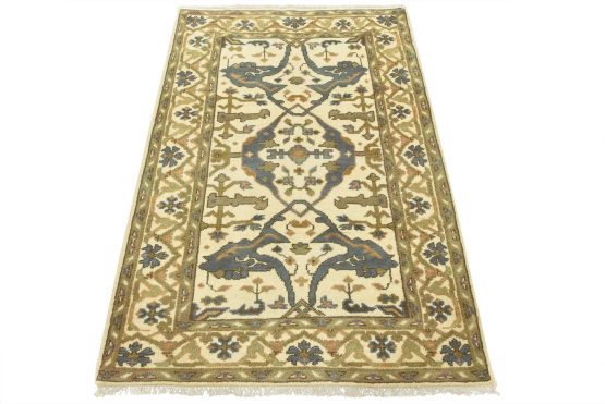 Oushak Rug 4'1'' x 6' Ivory Wool Tribal Hand-Knotted Oriental Carpet