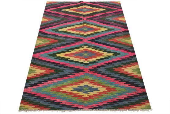 Kilim Rug 4'9'' x 6'10'' Multicolor Wool Tribal Handwoven Oriental Carpet