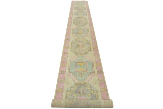 Anatolia Runner 3' x 19'5'' Ivory Wool Tribal Hand-Knotted Oriental Rug