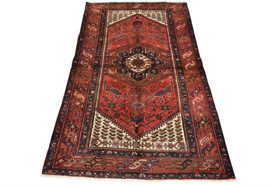 Zanjan Rug 4'5'' x 6'9'' Red Wool Vintage Tribal Hand-Knotted Oriental Carpet