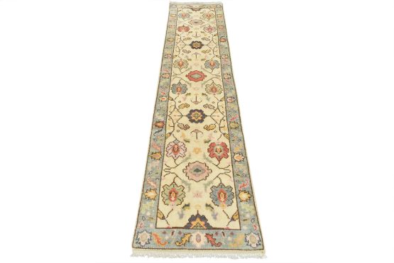 Oushak Runner 2'6'' x 10'1'' Ivory Wool Traditional Hand-Knotted Oriental Rug