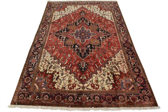 Heriz Rug 8'4'' x 11'3'' Red Wool Vintage Tribal Hand-Knotted Oriental Carpet