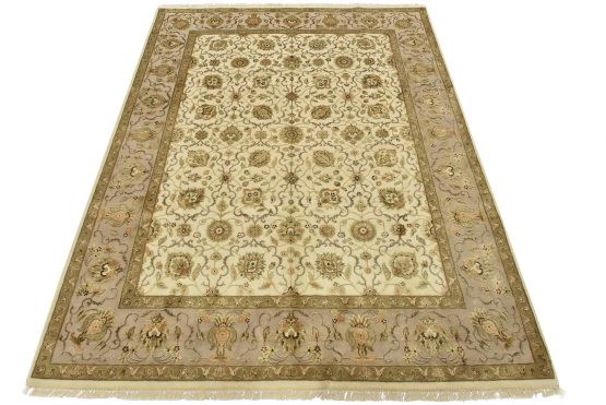 Agra Rug 8' x 10'2'' Ivory Wool/Silk Traditional Hand-Knotted Oriental Carpet