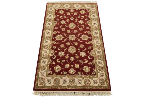 Agra Rug 3'1'' x 5'1'' Red Wool/Silk Traditional Hand-Knotted Oriental Carpet