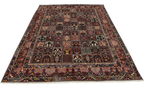 Bakhtiari Rug 13'1'' x 15'5'' Multicolor Wool Semi-Antique Hand-Knotted Carpet