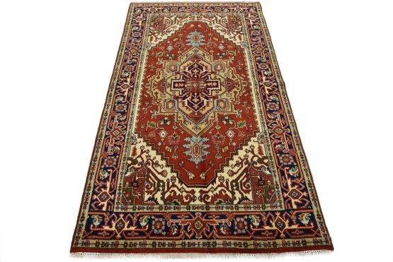 Heriz Rug 4'11'' x 8'3'' Red Wool Tribal Hand-Knotted Oriental Carpet