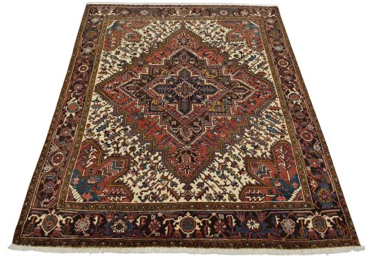 Heriz Rug 7'10'' x 8'11'' Red Wool Vintage Tribal Hand-Knotted Oriental Carpet