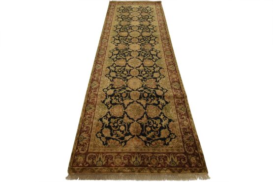 Agra Runner 4' x 11'8'' Black Wool Traditional Hand-Knotted Oriental Rug
