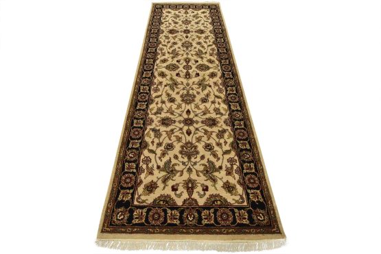 Agra Runner 4'1'' x 11'10'' Beige Wool Traditional Hand-Knotted Oriental Rug