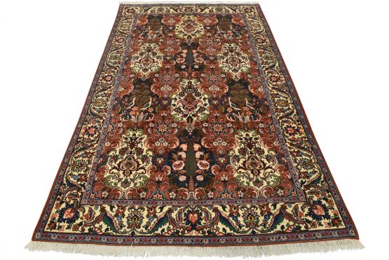 Bakhtiari Rug 6'6'' x 9'9'' Red Wool Vintage Hand-Knotted Oriental Carpet