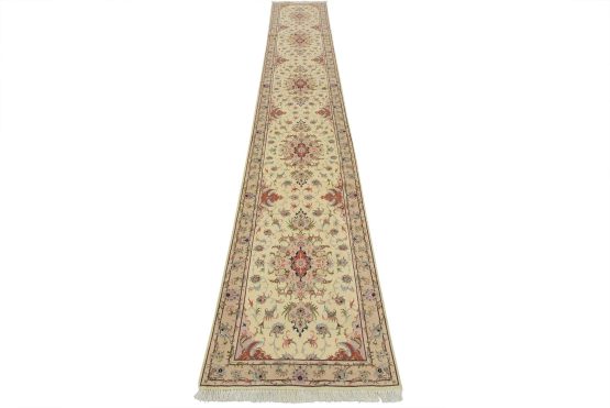 Fine Tabriz Runner 2'8'' x 15'6'' Ivory Wool Traditional Hand-Knotted Oriental Rug