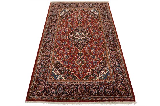Kashan Rug 4'7'' x 7'1'' Red Wool Vintage Traditional Hand-Knotted Carpet