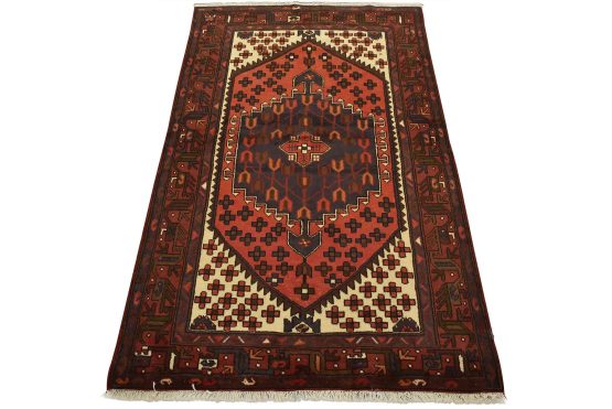 Hamedan Rug 4'1'' x 6'4'' Red Wool Vintage Tribal Hand-Knotted Carpet
