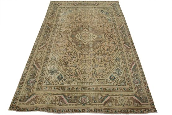 Tabriz Rug 7'9'' x 10'11'' Pink Wool Vintage Distressed Hand-Knotted Carpet