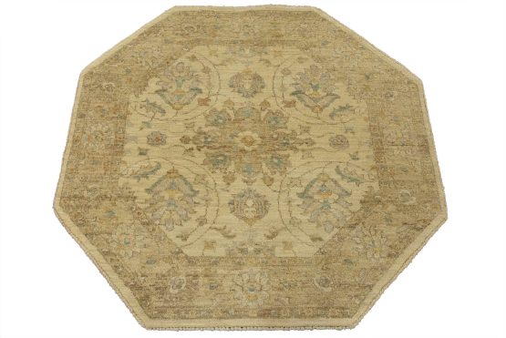Ziegler Rug 4'1'' x 4' Beige Wool Traditional Hand-Knotted Oriental Carpet