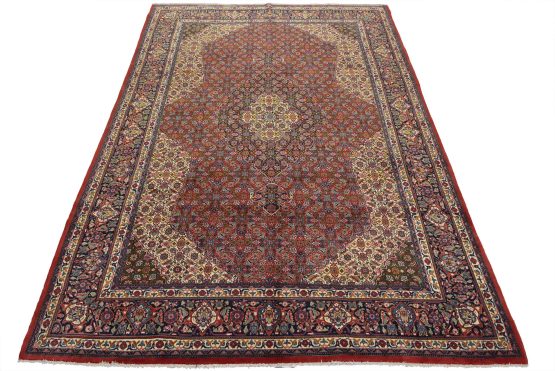 Sarouk Rug 8'3'' x 10'11'' Red Wool Vintage Traditional Hand-Knotted Carpet