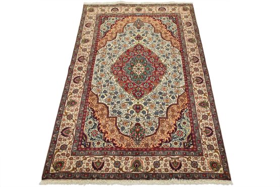 Tabriz Rug 4'6'' x 6'6'' Ivory Wool Vintage Traditional Hand-Knotted Carpet