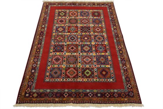 Yalameh Rug 4'11'' x 6'2'' Red Wool Vintage Tribal Hand-Knotted Carpet