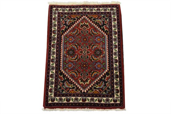 Bidjar Rug 1'6'' x 2' Red Wool Vintage Traditional Hand-Knotted Carpet